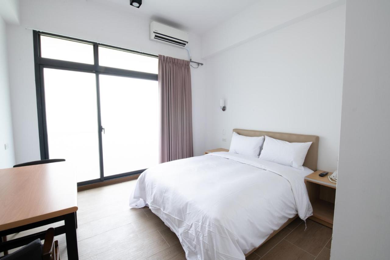Liann Hotel Taichung Dış mekan fotoğraf