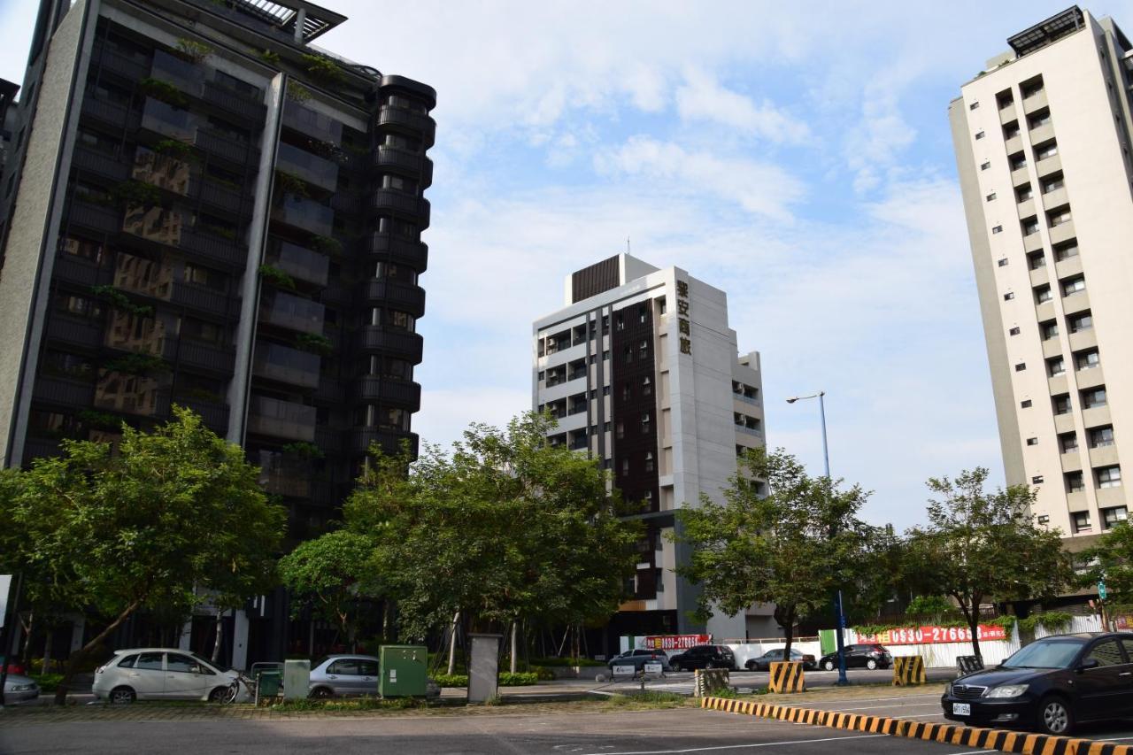 Liann Hotel Taichung Dış mekan fotoğraf
